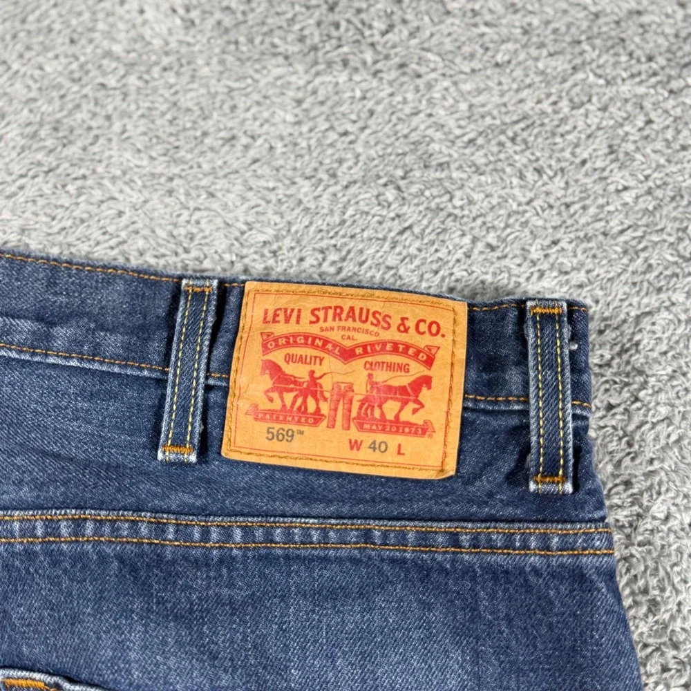 Levi's 569 Denim Shorts Mens 40 Blue Baggy‎ Loose Straight Leg Jorts Y2K Style